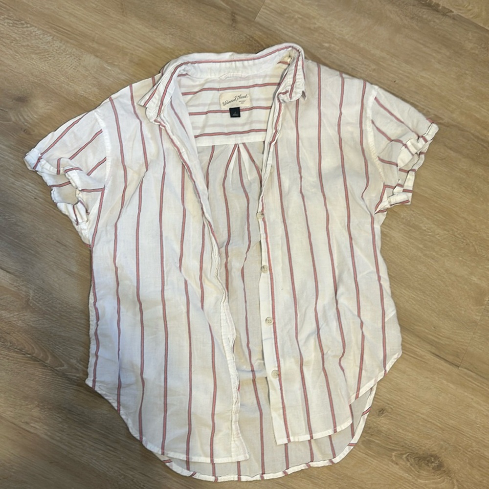 Stopped button up, Target Brand- Universal Thread, size small